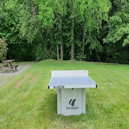 In With Golf And Pool Nyaraló