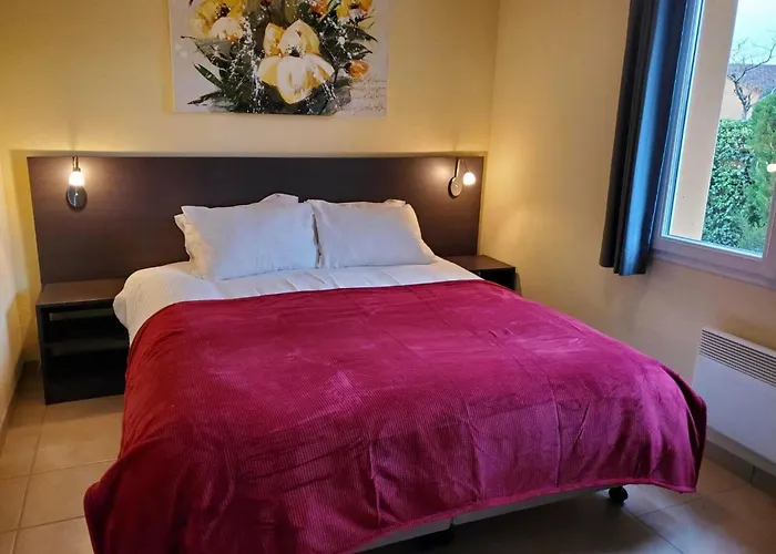 In With Golf And Pool Сasa de vacaciones *