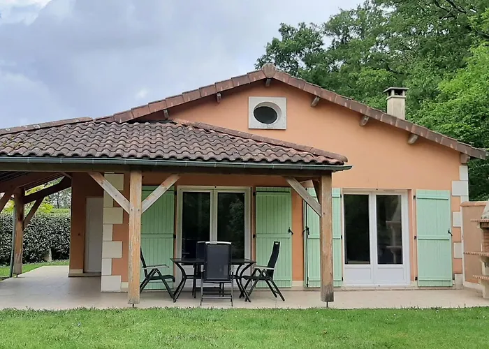 In With Golf And Pool * Les Forges (Deux-Sevres)